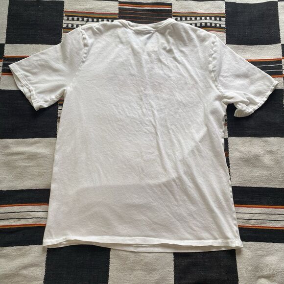 Vintage 90’s Mickey Mouse Tee Shirt. Single Stitch. Cotton Blend. Size Large. - Picture 5 of 8